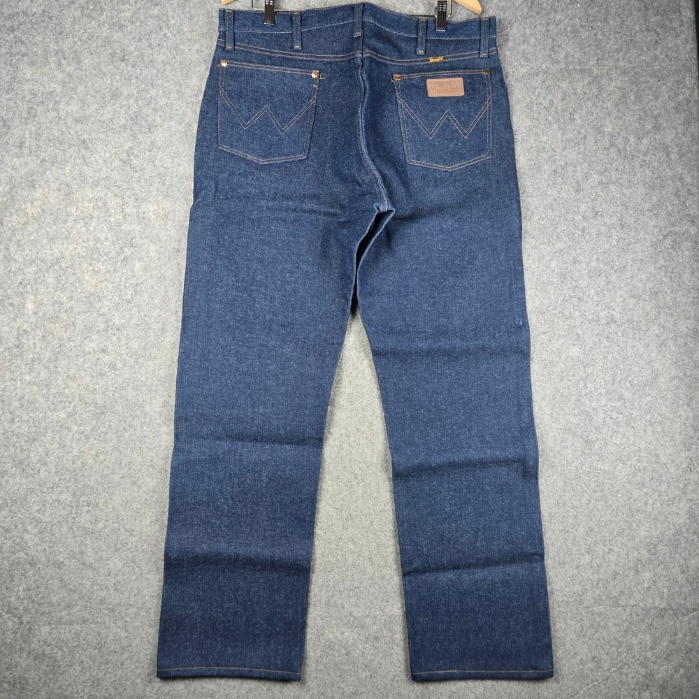 Vintage Wrangler 13MWZ Jeans Mens 38x31 Blue Cowboy Cut Denim Workwear Made USA